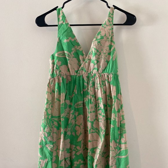 Green Dress with Tan Floral Pattern - Picture 3 of 4